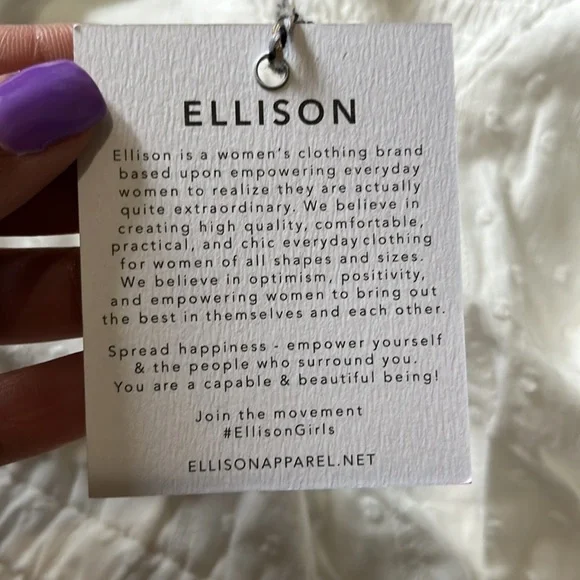 NWT. Open back jumpsuit. Dot detail. - Picture 5 of 6